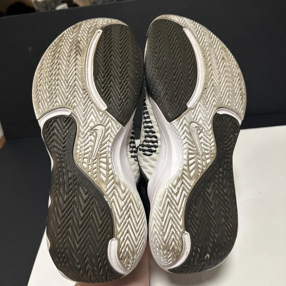 Nike Giannis Immortality Championship Size 10.5 White Gold CZ4099-100 Basketball